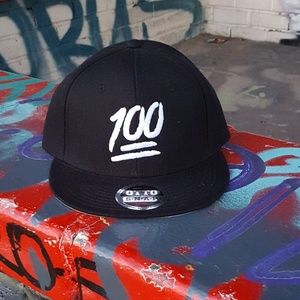 Snapback hat